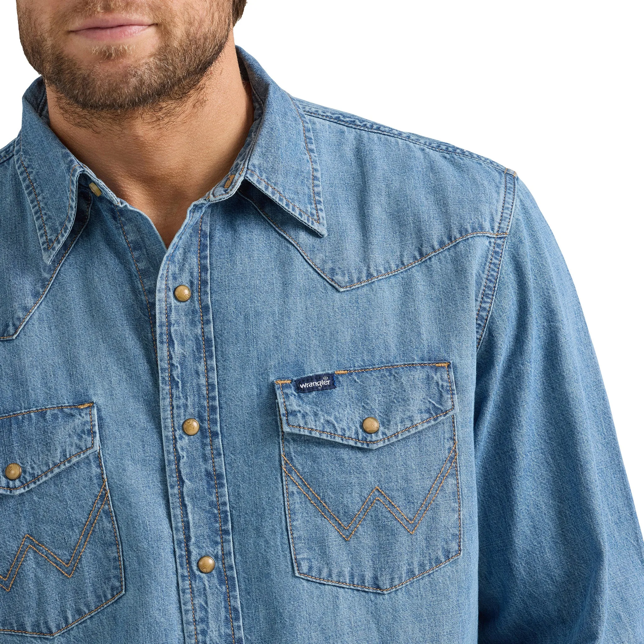 Wrangler Men's Light Wash Denim Snap Long Sleeve Shirt
